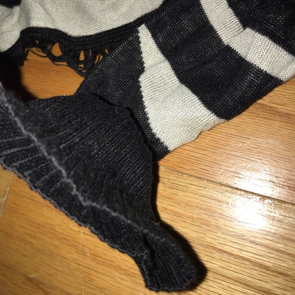 Reversible Cardigan - Picture 8 of 8